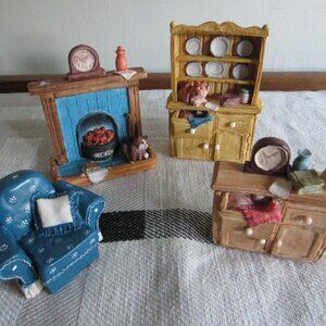 Vtg 80’s Peter Fagan Lot of 4 Miniature Ceramic Hand Painted Furniture pieces